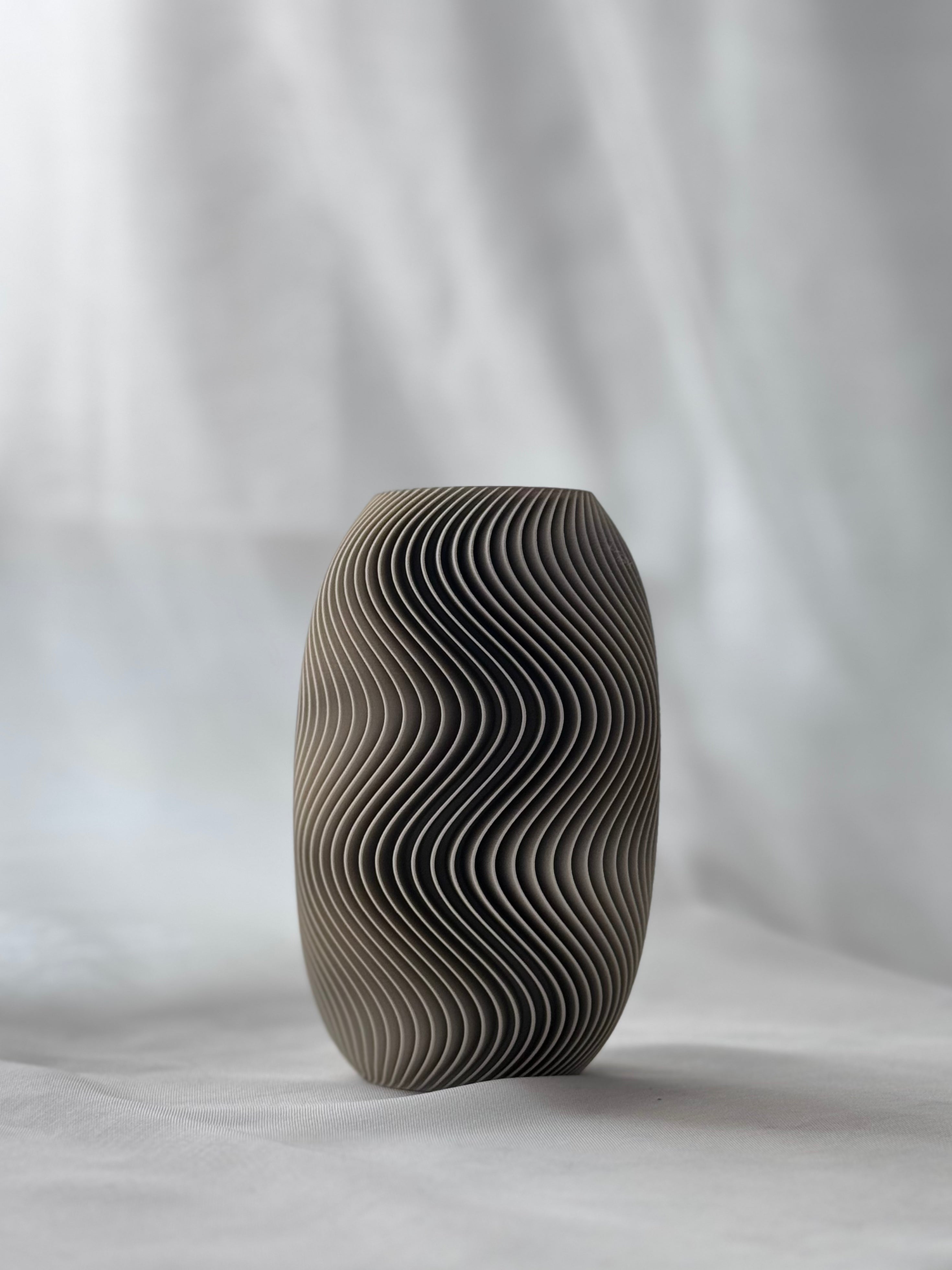 Bolo Vase